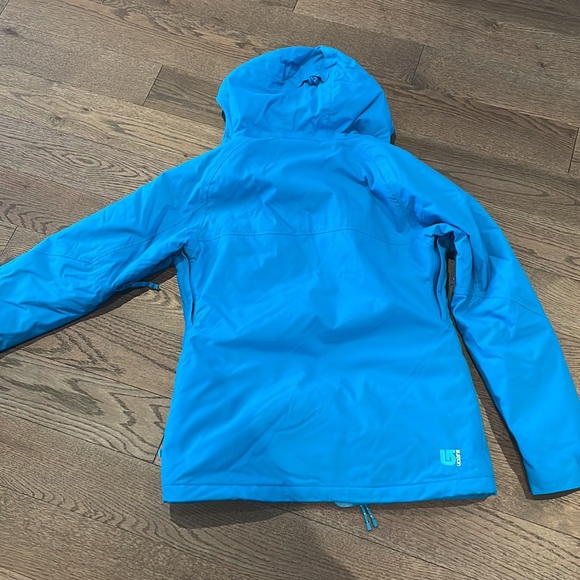 Burton 🎿 women S Like New Condition Ski Jacket - Picture 5 of 9